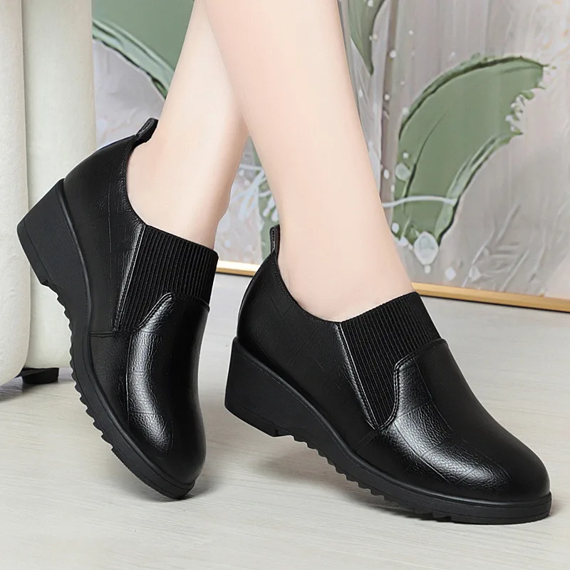 Leather Work Women Shoes - 4.5cm Comfortable Deep Mouth Soft Leather