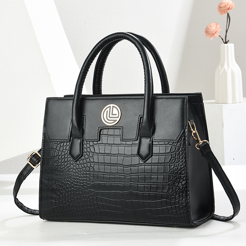 Women's Crocodile Pattern PU L - Leatherwork Free Patterns recension och pris